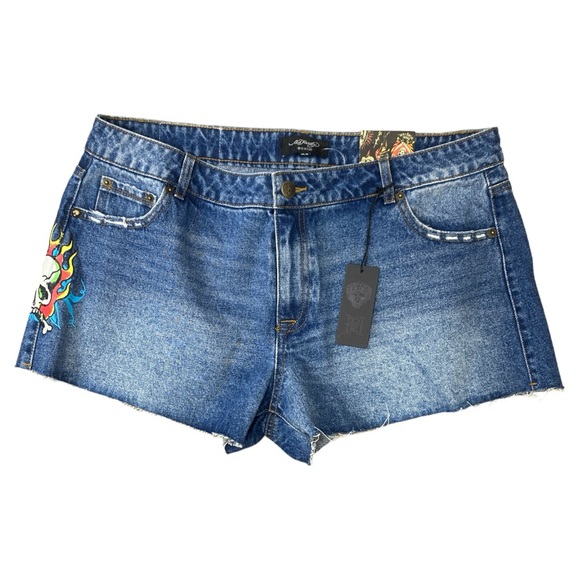 Ed Hardy Flame Skull Denim Shorts Size 32 NWT - Picture 2 of 6